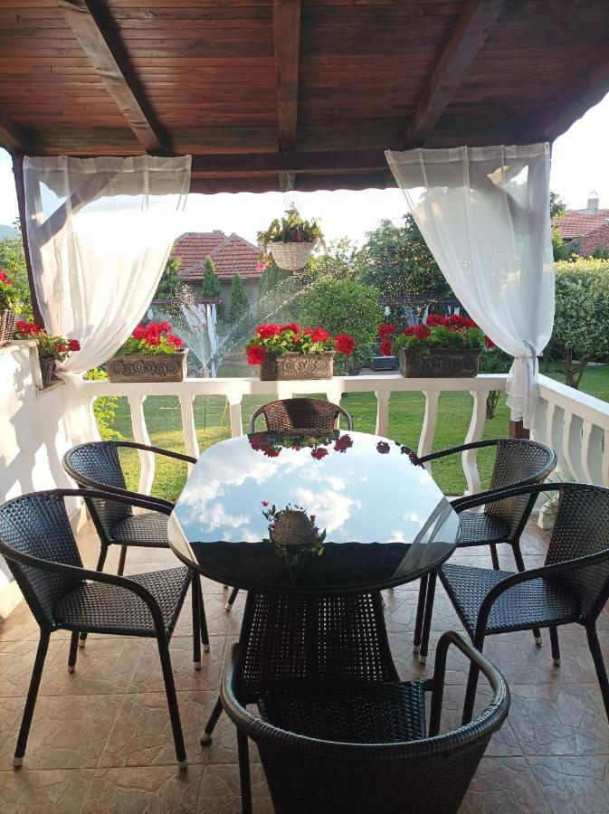 Guesthouse Dida ساباريفا بانيا المظهر الخارجي الصورة
